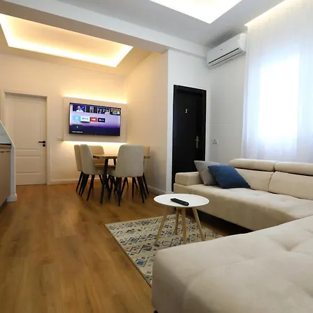 Sunny Bliss Apartment Tirana