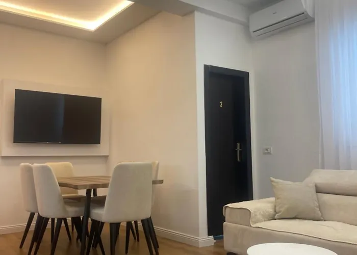 Sunny Bliss Apartment *