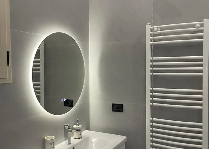 Sunny Bliss * Tirana