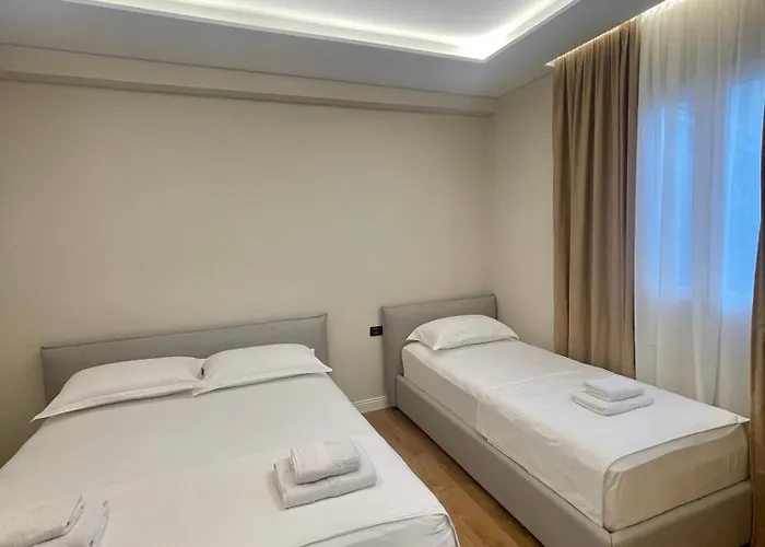 Sunny Bliss Apartment