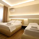 Sunny Bliss Apartment Tirana