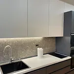 Sunny Bliss Apartment *