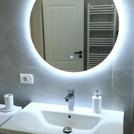 Sunny Bliss Apartment *