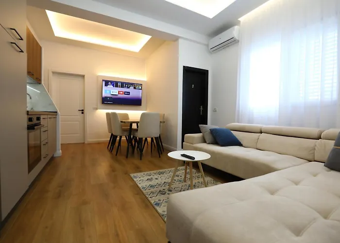 Sunny Bliss Apartment Tirana