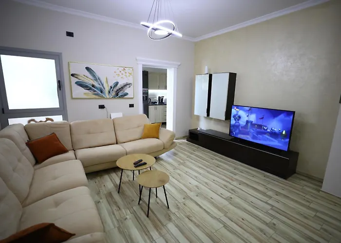 Sunny Bliss * Tirana